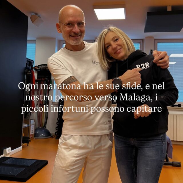 Ogni maratona ha le sue sfide, e nel nostro percorso verso Malaga, i piccoli infortuni possono capitare. 

Per questo il supporto di un team di fisioterapisti esperti é fondamentale, per intervenire tempestivamente e aiutare a superare gli ostacoli lungo il cammino. 

La nostra @vale83more ce la sta mettendo tutta, con la sua tenacia e determinazione, per essere sulla linea di partenza 🏁 al massimo 🔥 

#r2r #marathonproject #málaga