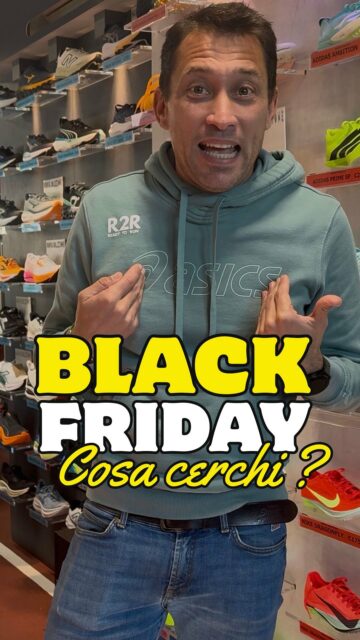 👉 E voi cosa cercate ? 

➡️ La giusta esperienza 
➡️ La giusta assistenza 
➡️ Il giusto sorriso 

@readytorunstore.r2r vi aspetta ! ❤️ 

#blackfriday #esperienza #running
