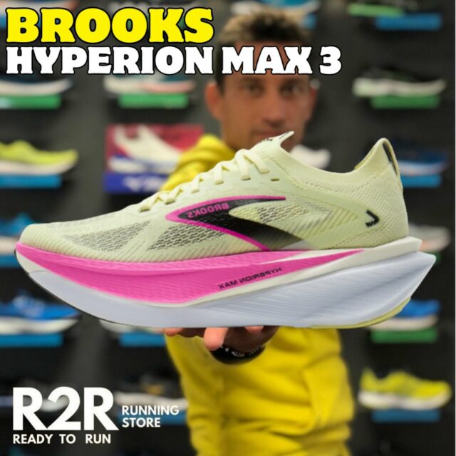 👉 BROOKS HYPERION MAX 3 🔥 MAN & WOMAN 

🔥 Nuova corsa, nuove sensazioni 

Le Brooks Hyperion Max 3 sono pensate per chi vuole spingere forte negli allenamenti veloci senza rinunciare a protezione e reattività. 

👉leggere, 
👉dinamiche 
👉super performanti:

Se vuoi portare il ritmo al livello successivo, è il momento di allacciare le Hyperion Max 3.

“Da chi corre, per chi corre” 🏃‍♀️

#RunFast #HyperionMax3 #BrooksRunning #TempoRun #runninglife