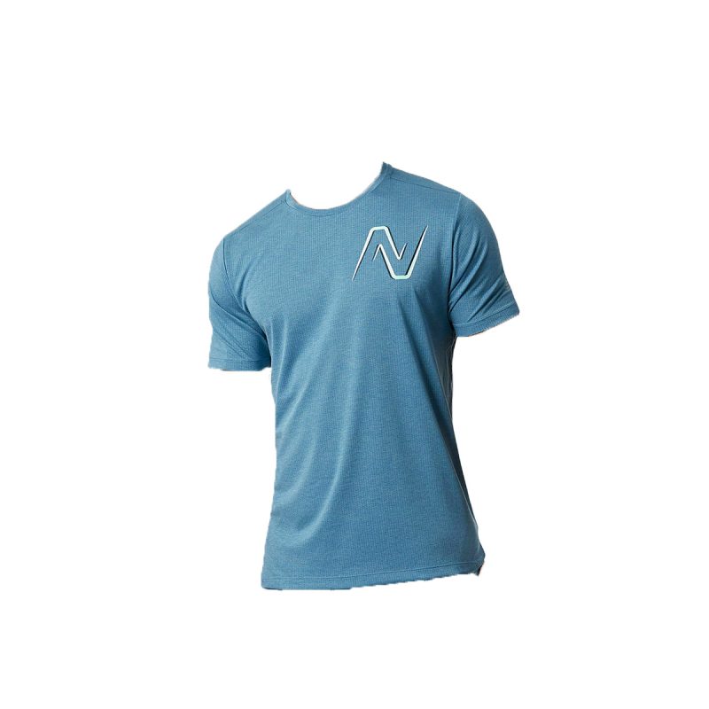 azzurro chiaro