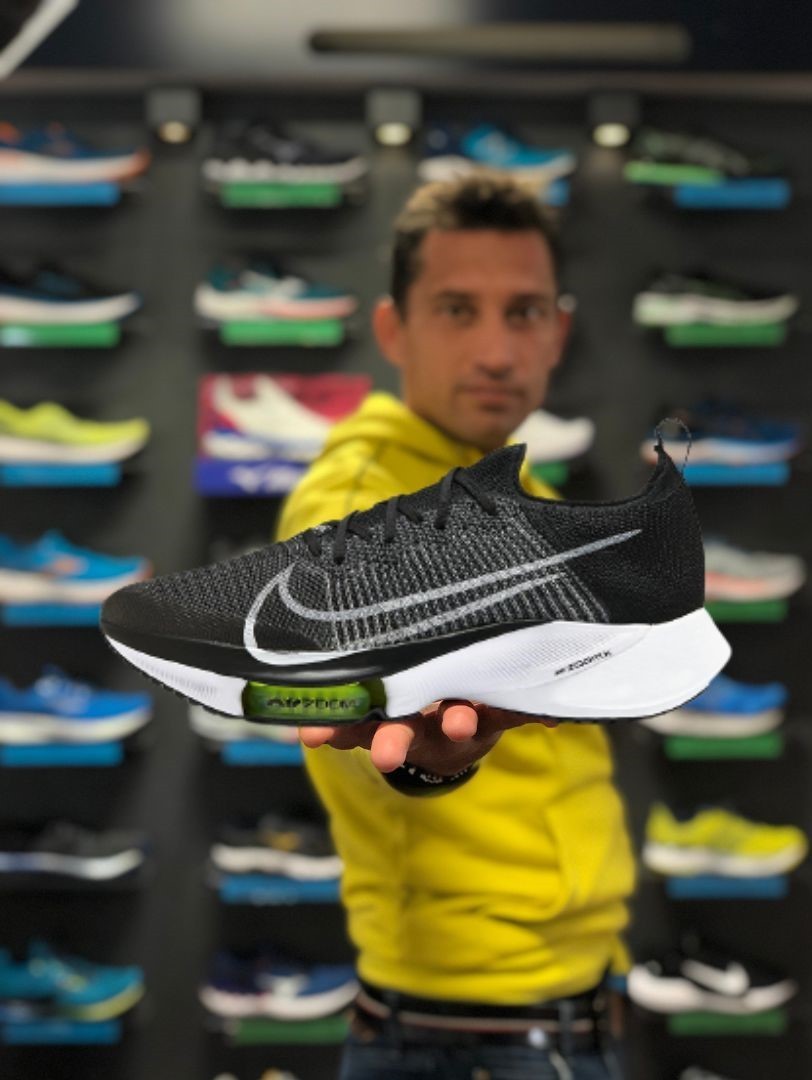 Nike air zoom sales tempo next peso